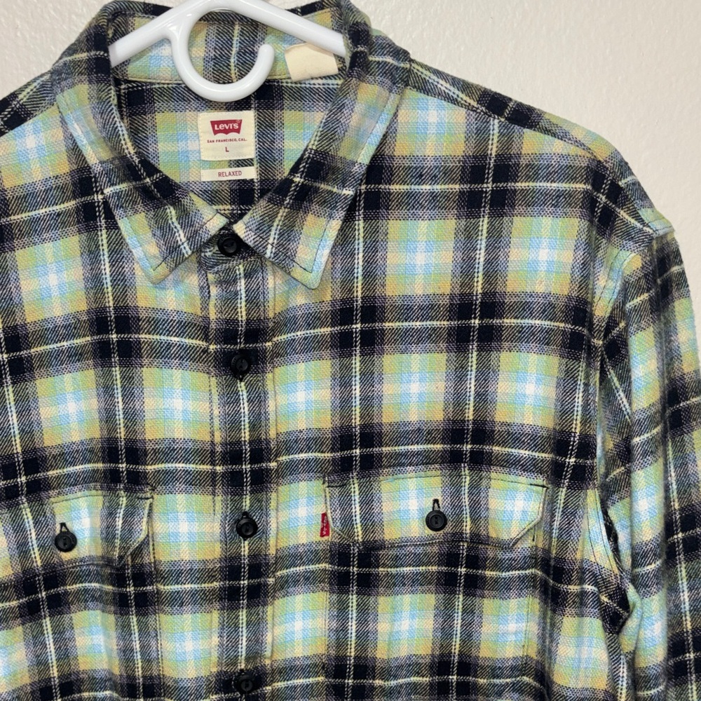 Levi's Button-Up Flannel Shirt 100% Cotton - Picture 4 of 11